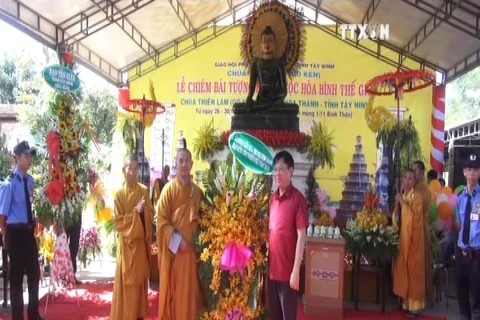 Jade Buddha statue arrives in last Vietnamese destination