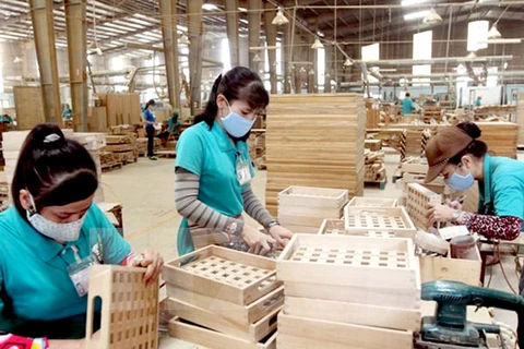 Vietnam expands wood exports to EU