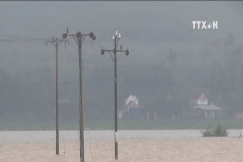 Heavy rain continues to pound central region