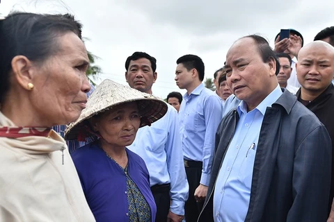 PM inspects flooding areas in Binh Dinh