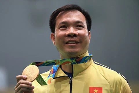  Shooter Hoang Xuan Vinh voted best athlete of 2016