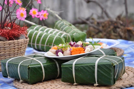 Vietnam's traditional Tet food loved in Laos