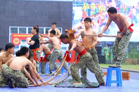 Commandos perform thrilling martial art demonstrations 