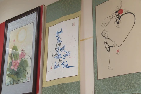 Exhibition draws Hanoi calligraphy lovers
