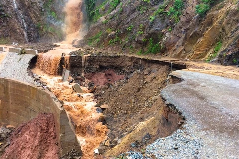 Flooding takes toll on Dien Bien, Son La