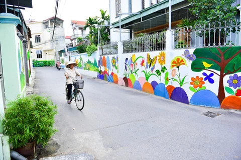 Mural paintings give fresh touch to rural streets