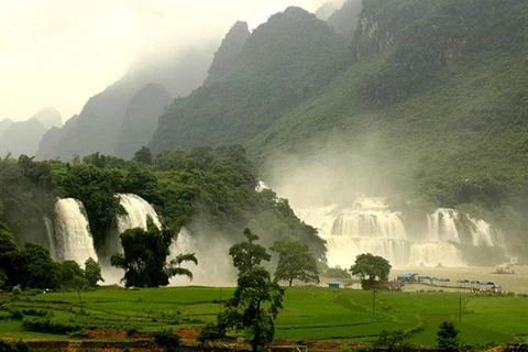 Ban Gioc waterfall tourism development needed to be strengthened 