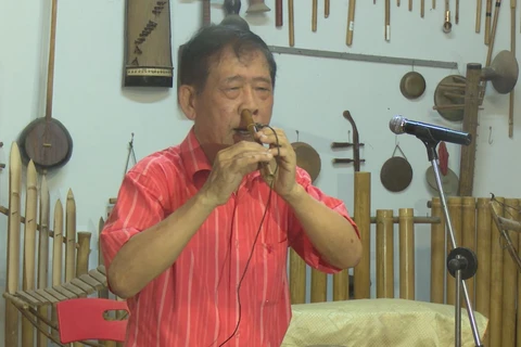 Artist dedicates his life to traditional music