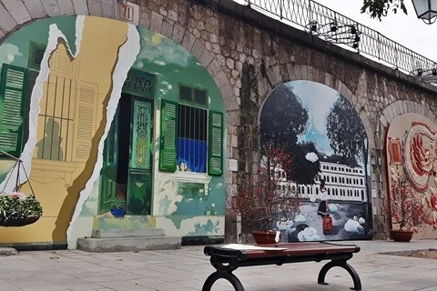 Mural street brings back good old days to Hanoians