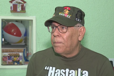 Venezuelan diplomat shows love for Vietnam through book 