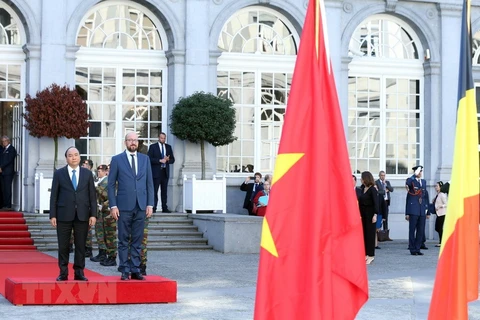 PM Nguyen Xuan Phuc actives in Belgium