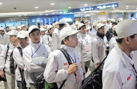 Vietnam sends over 102,000 workers abroad in nine months