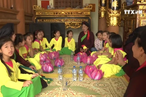 Bac Ninh focuses on preserving Quan ho folk singing 