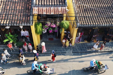 Hoi An ancient streets: top destination facing overload risk ​