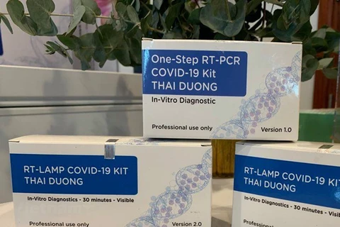 Two more SARS-CoV-2 test kits produced by Vietnam, One-step RT-PCR COVID-19 Kit Thai Duong and RT-Lamp COVID-19 Kit Thai Duong, are approved by the European Union. (Photo: VietnamPlus)
