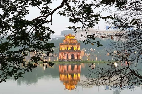 Hanoi has grounds for further accelerating tourism recovery