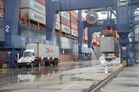 Exporters to face difficulties in year-end period: experts