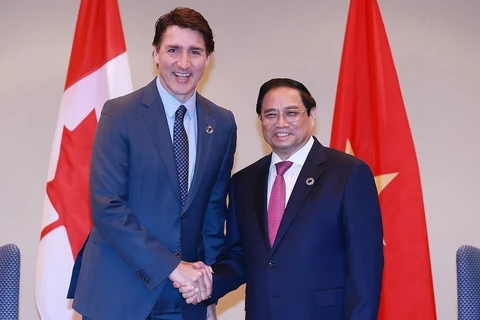 Vietnam-Canada comprehensive partnership elevated to new height