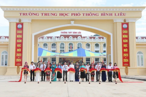 Quang Ninh strives to complete projects in celebration of 60th founding anniversary