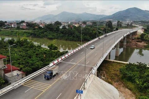 Bac Giang strives for breakthroughs in transport infrastructure development