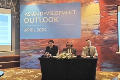 Vietnam’s economy grows steadily despite global uncertainty: ADB 