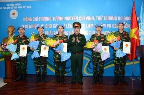 Five more Vietnamese officers to join UN peacekeeping operations 