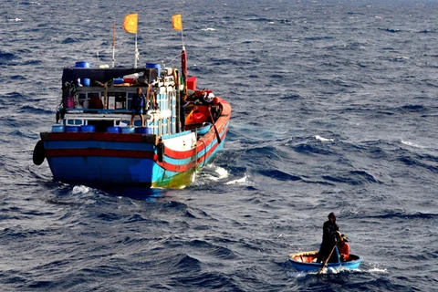 Vietnam boats save foreigners at sea