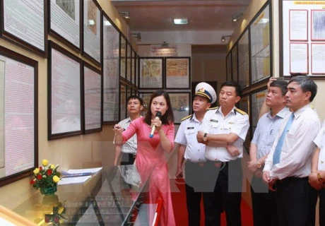 Hoang Sa, Truong Sa documents on show in Hai Phong