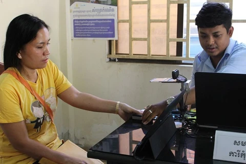 Cambodian citizens now can register to vote by computer