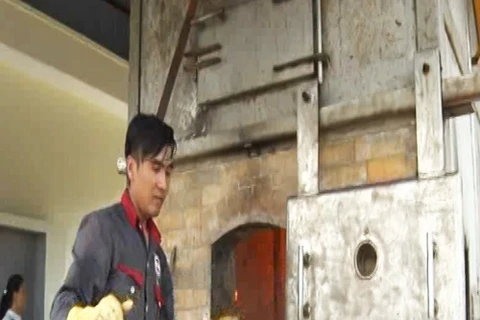 Incinerator put into use in Quảng Ninh islands 