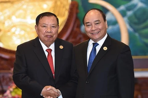 Vietnam gives top priority to relationship with Laos: PM 