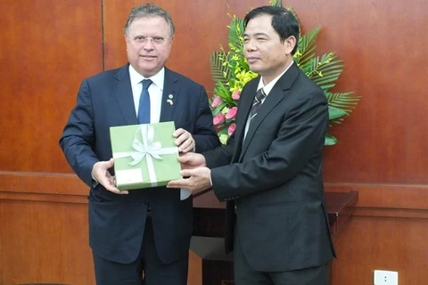 Vietnam, Brazil forge cooperation in agriculture 