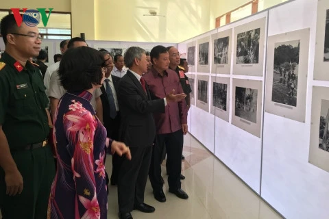 Exhibition on Ho Chi Minh Trail in Laos comes to Savannakhet 