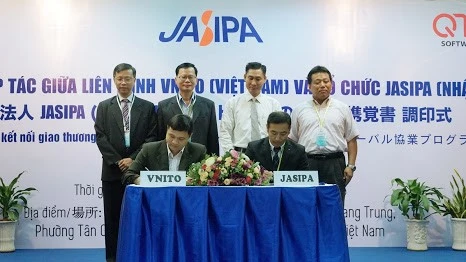 Vietnam, Japan promote cooperation in IT sector 
