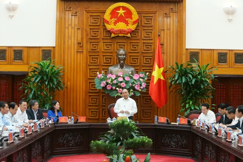 Prime Minister advises An Giang to focus on farming, tourism