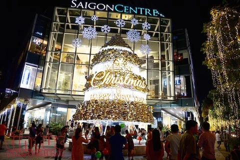 Cities' streets sparkling ahead of Christmas