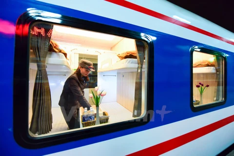 New experience on most modern 'five-star' trains in Vietnam