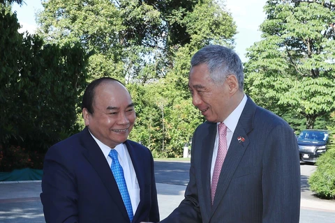 Prime Minister Nguyen Xuan Phuc on official visit to Singapore