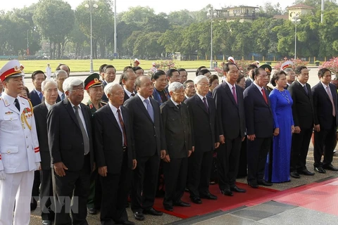 Tribute paid to President Ho Chi Minh on birth anniversary 