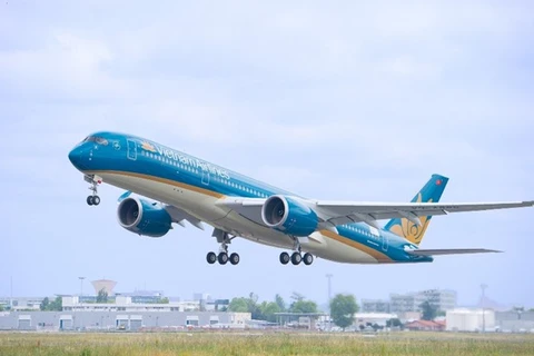 Vietnam Airlines to arrange more flights to Jakarta to serve football 