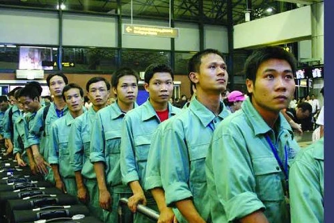 Migrant workers face looming obstacles