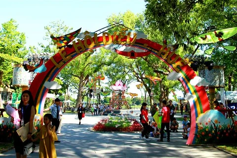 Kite festival kicks off in Thua Thien-Hue
