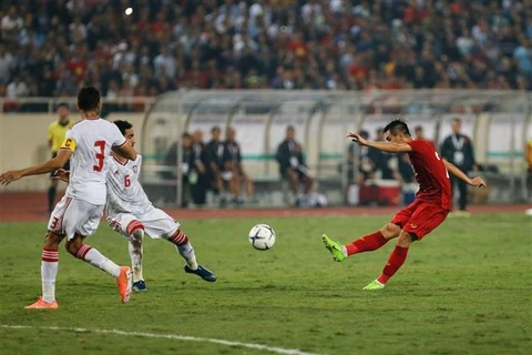 Victory over UAE puts Việt Nam on top of the group