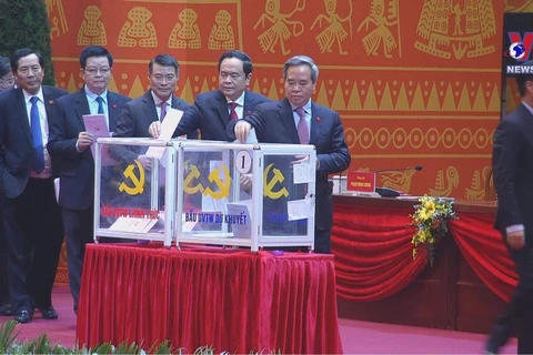 Party Congress conducts voting on Central Committee members