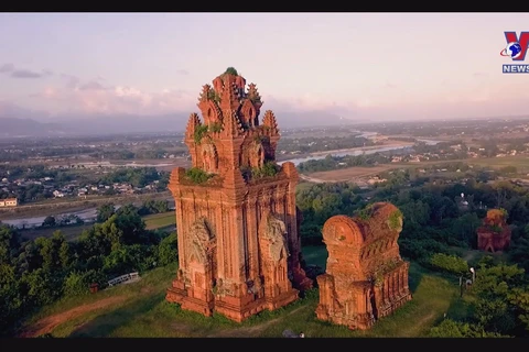 Binh Dinh province to restore Cham towers to create tourist attraction