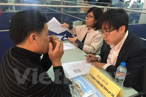 Returning Vietnamese workers from RoK recruited at home