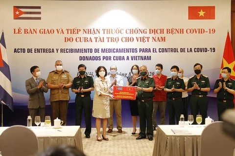 Vietnam receives medicine from Cuba to fight COVID-19