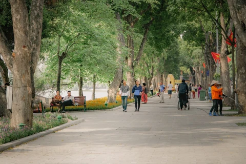 Hanoi’s iconic lake gets facelift