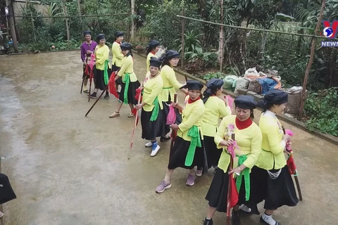 Xoe Then - Spiritual dance of Tay ethnics in Yen Bai 