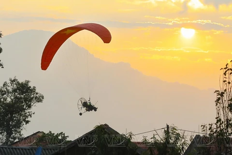 Paragliding tournament promotes beautiful images of Lai Chau